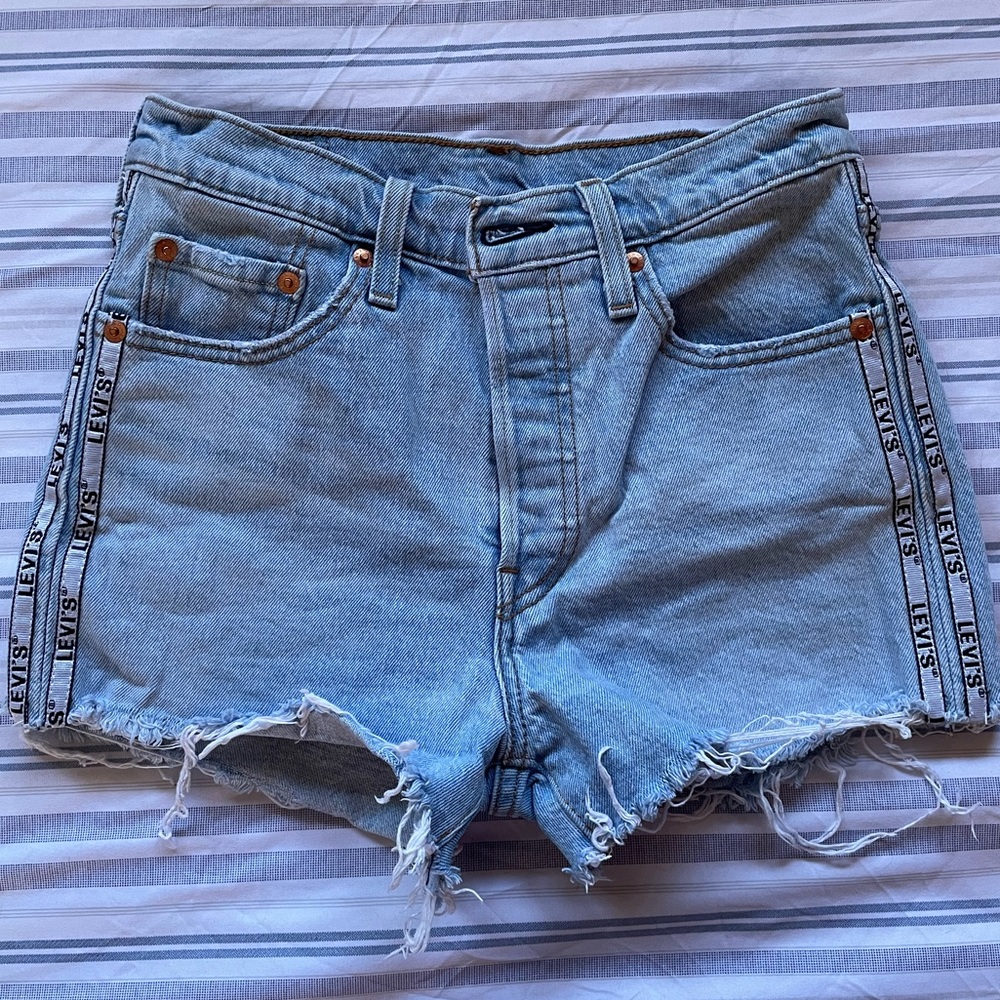 Levi’s 501 Shorts with Limited Edition Strip - LIKE NEW!
